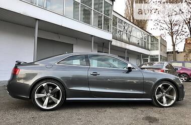 Купе Audi RS5 2011 в Киеве