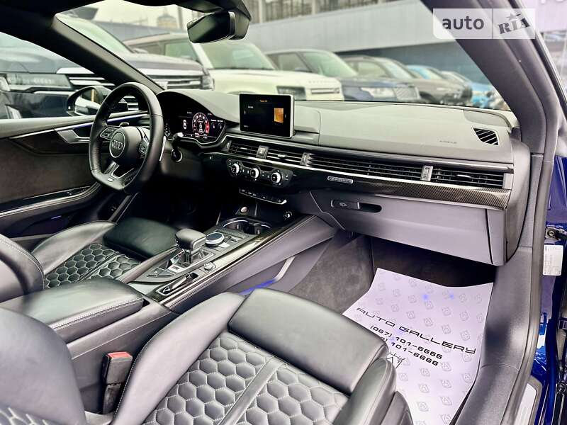 Купе Audi RS5 2018 в Киеве