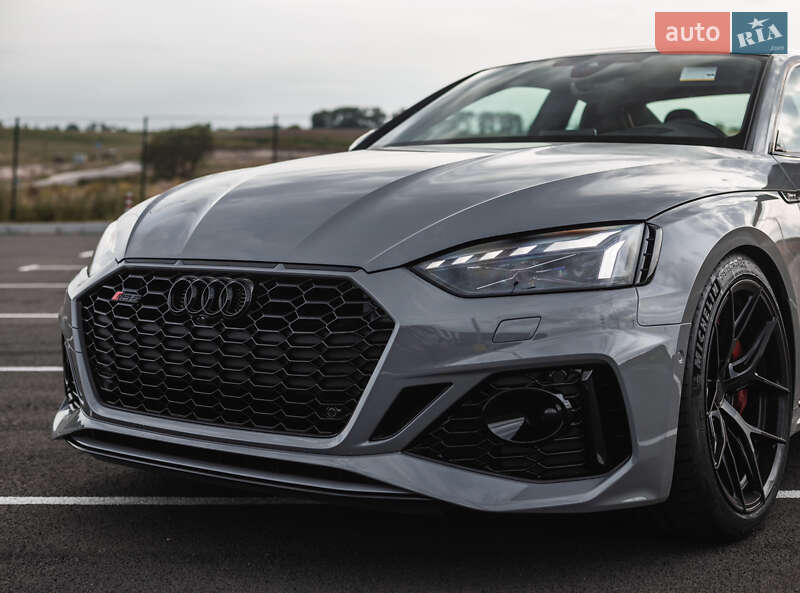 Купе Audi RS5 2019 в 