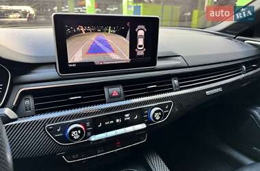 Купе Audi RS5 2017 в 