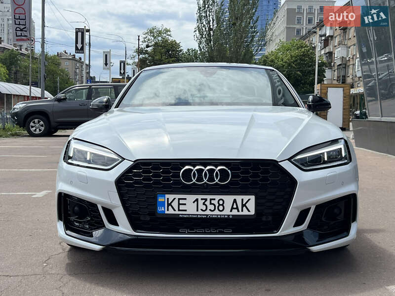 Купе Audi RS5 2019 в Киеве