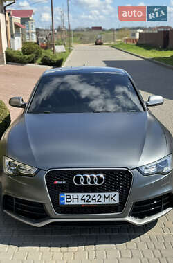 Купе Audi RS5 2015 в 