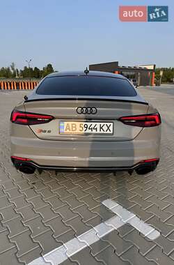 Купе Audi RS5 2018 в 