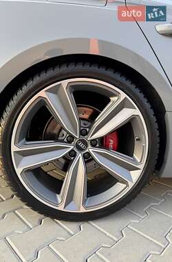 Купе Audi RS5 2018 в 