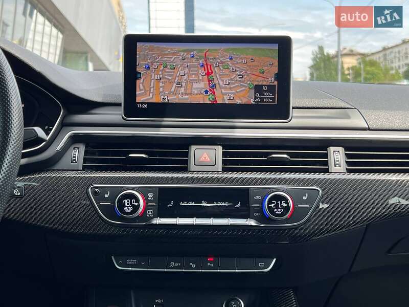 Купе Audi RS5 2019 в Киеве