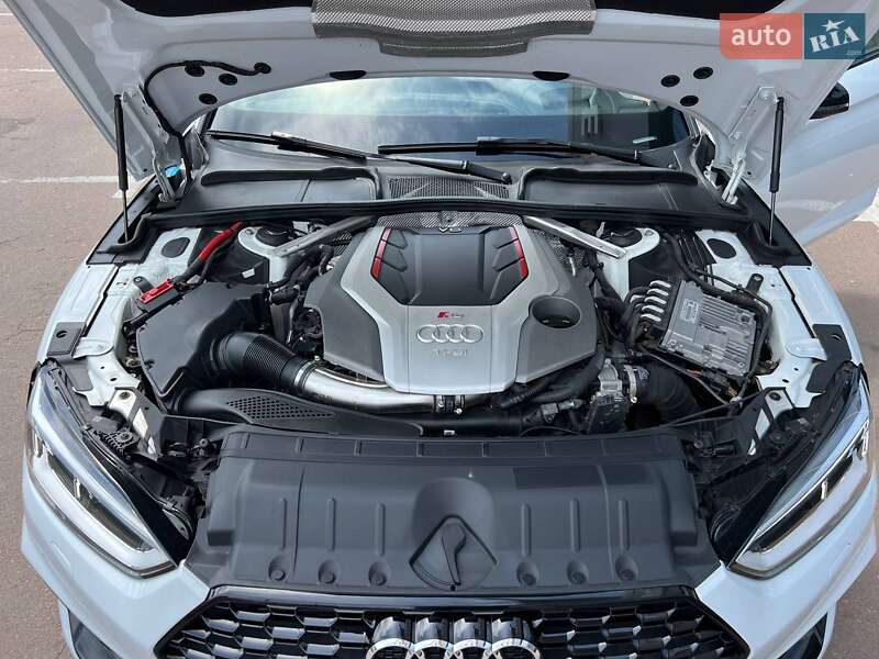 Купе Audi RS5 2019 в Киеве