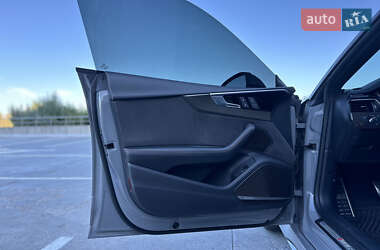 Купе Audi RS5 2022 в 