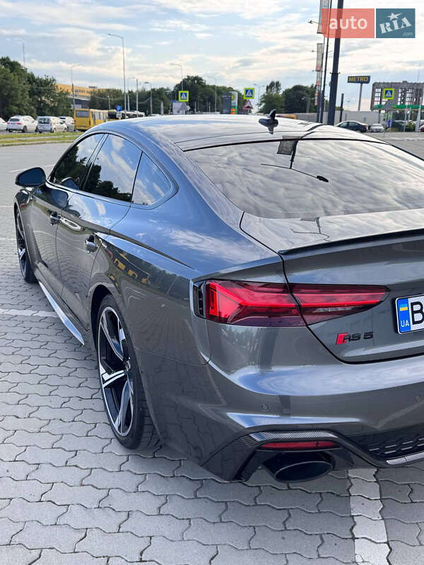 Лифтбек Audi RS5 2021 в Львове