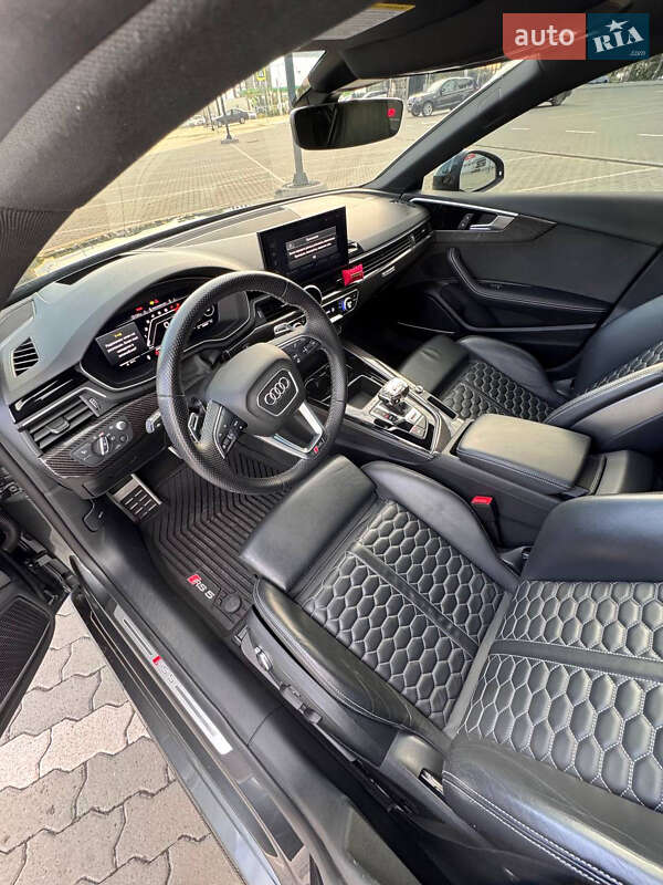 Лифтбек Audi RS5 2021 в Львове