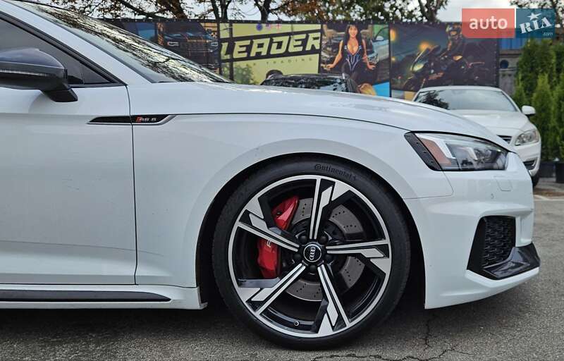 Купе Audi RS5 2019 в Киеве