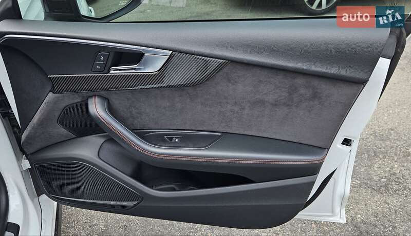 Купе Audi RS5 2019 в Киеве