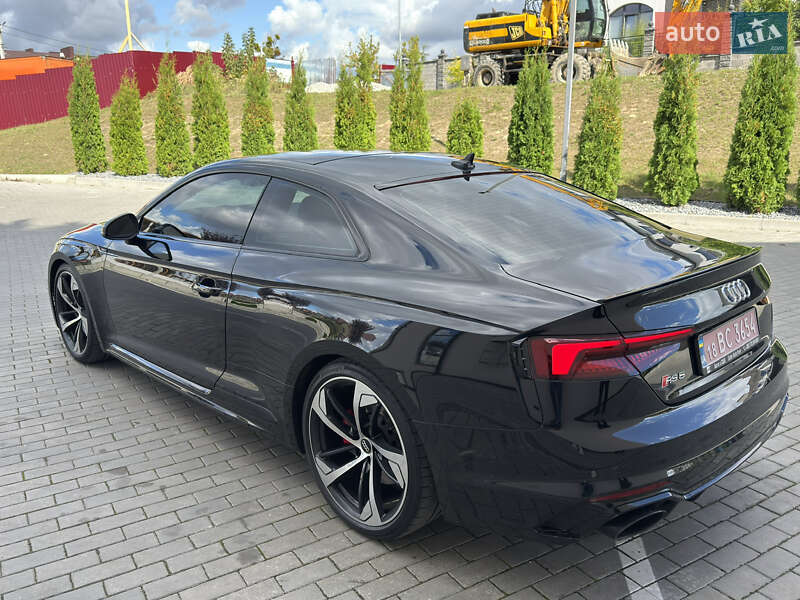 Купе Audi RS5 2018 в Києві