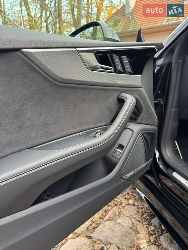 Купе Audi RS5 2023 в Киеве