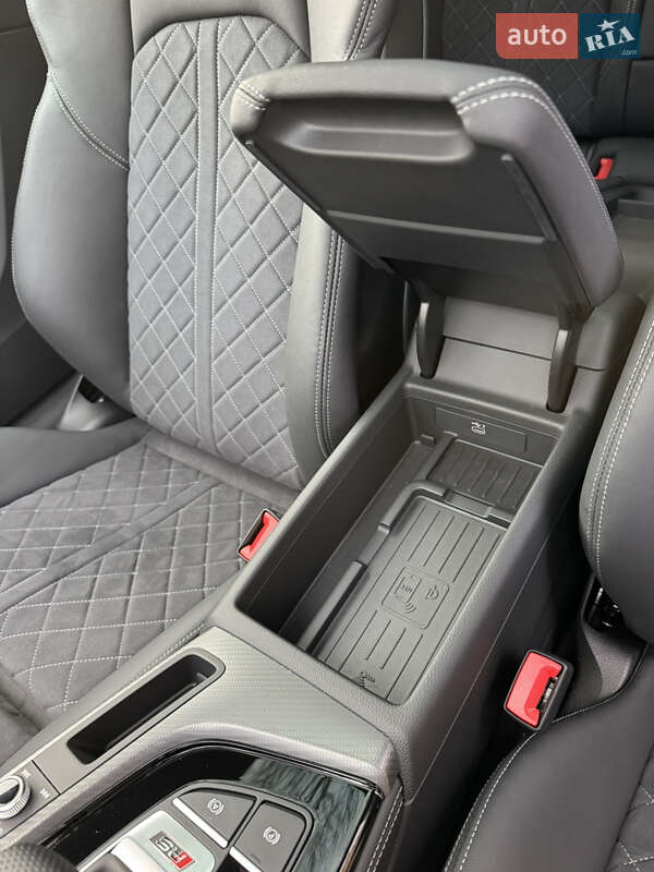 Купе Audi RS5 2023 в Киеве