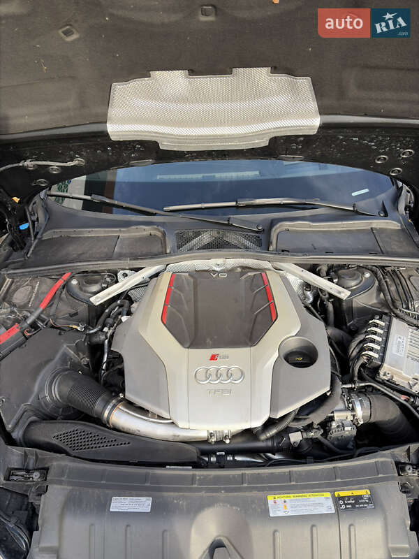 Купе Audi RS5 2019 в Києві фото 42 Купе Audi RS5 2019 в Києві