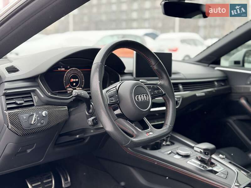 Купе Audi RS5 2018 в Киеве