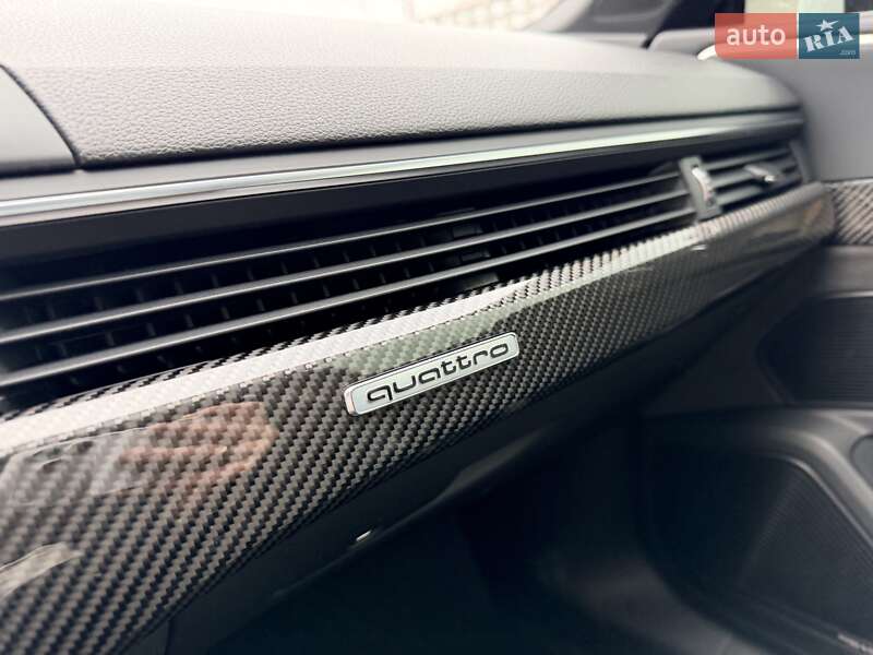 Купе Audi RS5 2018 в Киеве