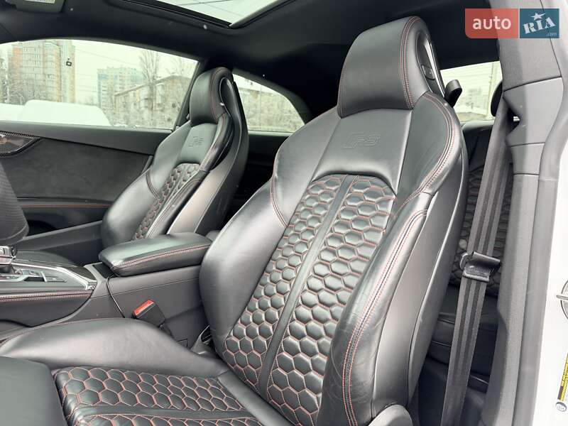 Купе Audi RS5 2018 в Киеве