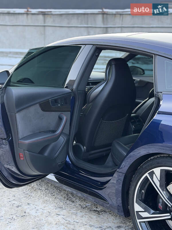 Купе Audi RS5 2018 в Киеве