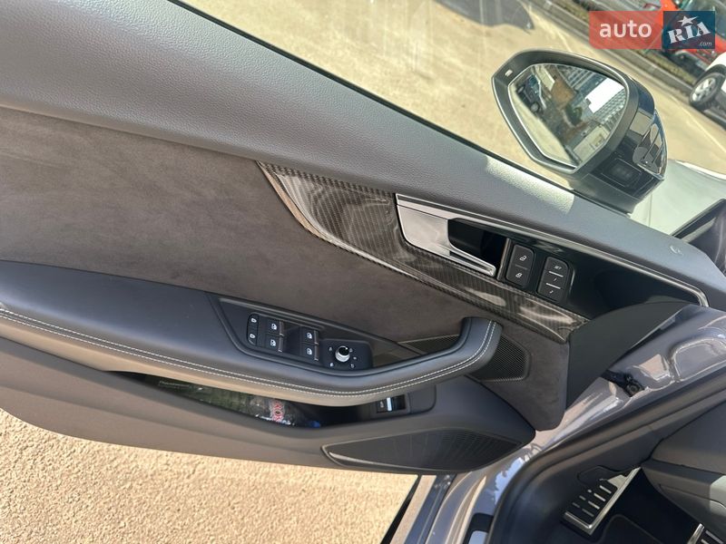 Купе Audi RS5 2023 в Киеве