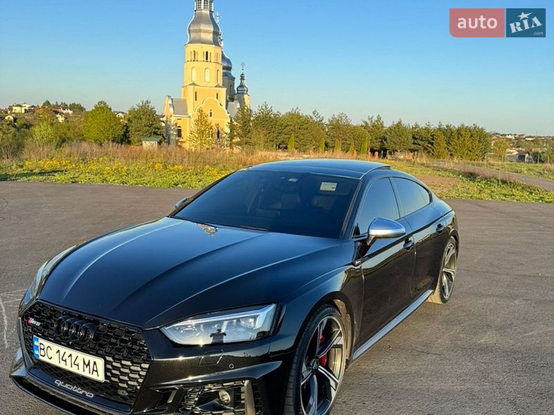 Купе Audi RS5 2018 в Львове