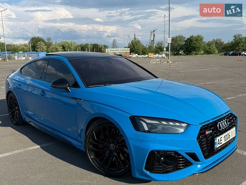 2021 Audi RS5, VIN WUAZZZF51MA903989:plate — фото 1 (autoria)