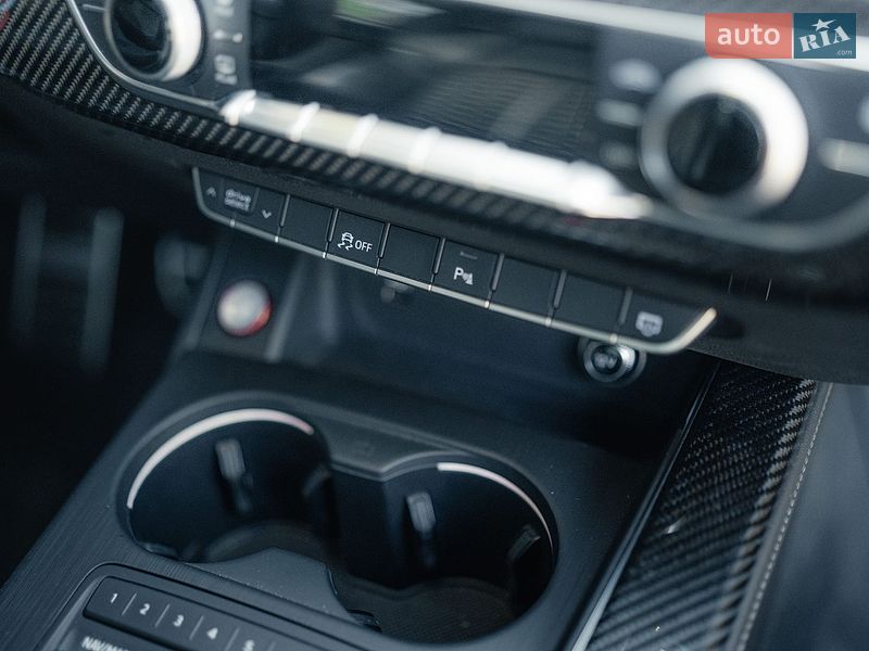 Купе Audi RS5 2018 в Полтаве