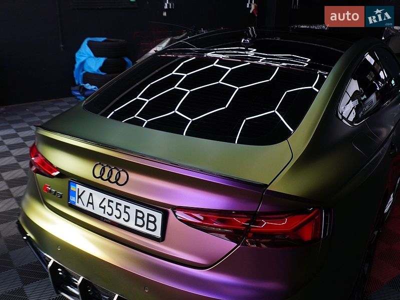 Купе Audi RS5 2023 в Києві фото 12 Купе Audi RS5 2023 в Києві