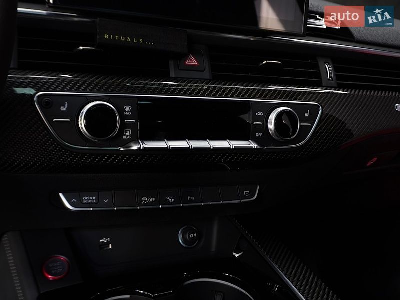 Купе Audi RS5 2023 в Києві фото 14 Купе Audi RS5 2023 в Києві