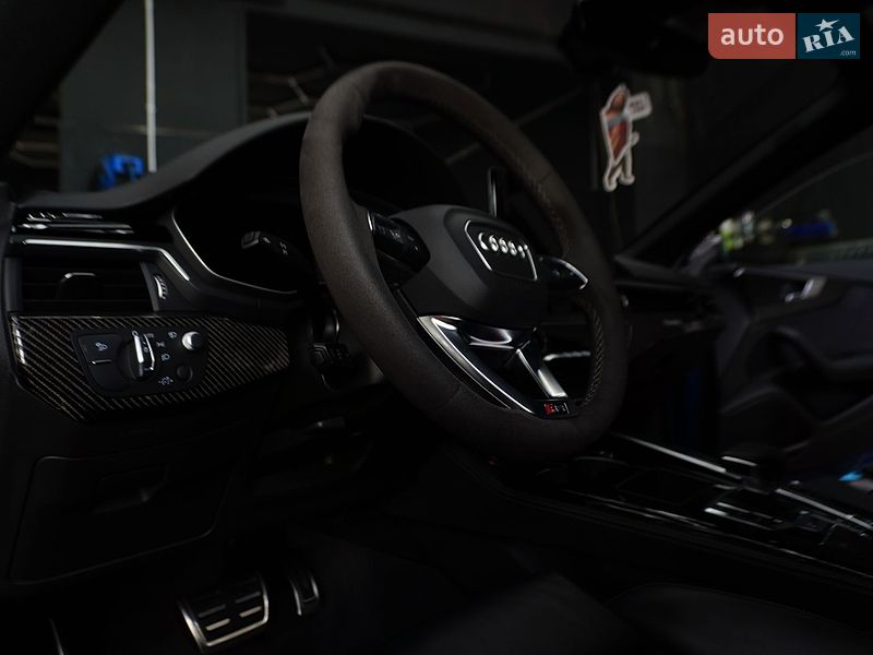Купе Audi RS5 2023 в Києві фото 26 Купе Audi RS5 2023 в Києві