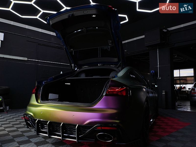 Купе Audi RS5 2023 в Києві фото 73 Купе Audi RS5 2023 в Києві