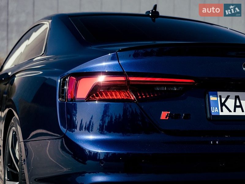 Купе Audi RS5 2019 в Киеве