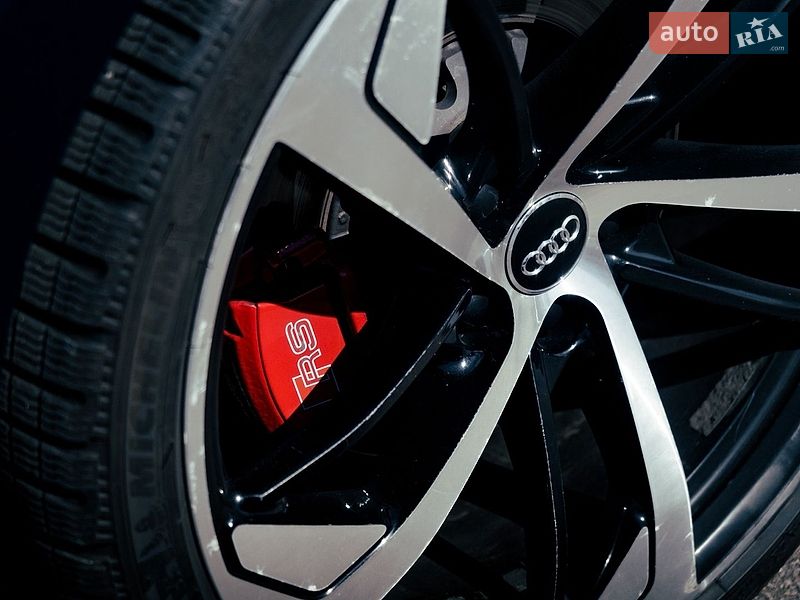Купе Audi RS5 2019 в Киеве