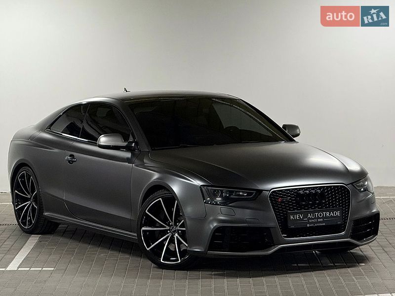 Купе Audi RS5 2015 в Киеве