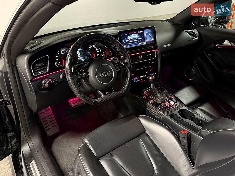 Купе Audi RS5 2015 в Киеве