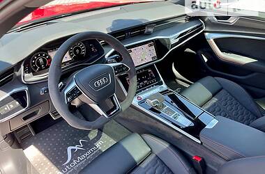 Универсал Audi RS6 2021 в 