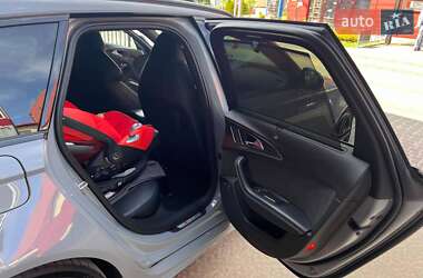 Універсал Audi RS6 2016 в 