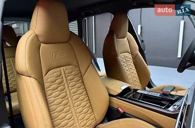 Универсал Audi RS6 2025 в 