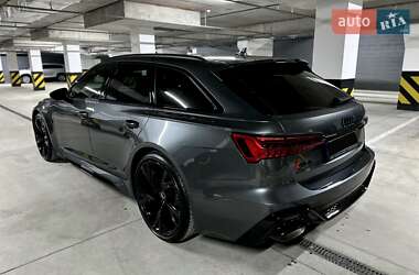 Универсал Audi RS6 2021 в 
