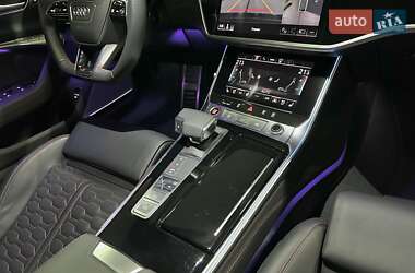 Универсал Audi RS6 2021 в 