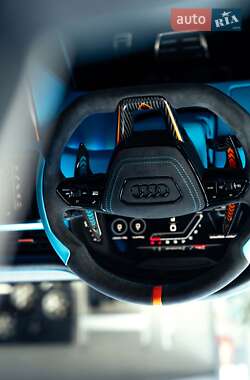 Универсал Audi RS6 2020 в 
