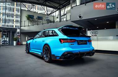 Универсал Audi RS6 2020 в 