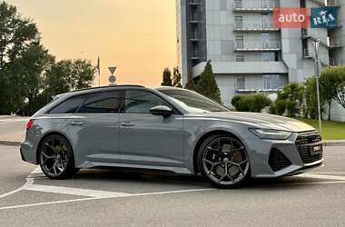 Універсал Audi RS6 2024 в 