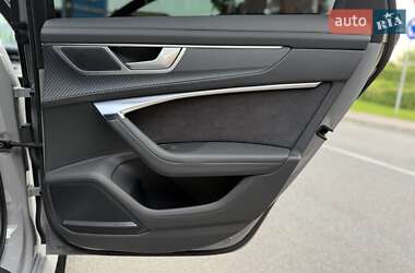 Універсал Audi RS6 2024 в 