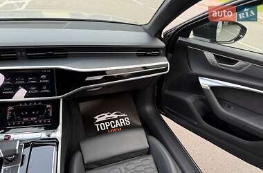 Універсал Audi RS6 2024 в 