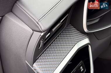 Універсал Audi RS6 2024 в 