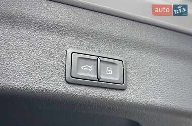 Універсал Audi RS6 2024 в 