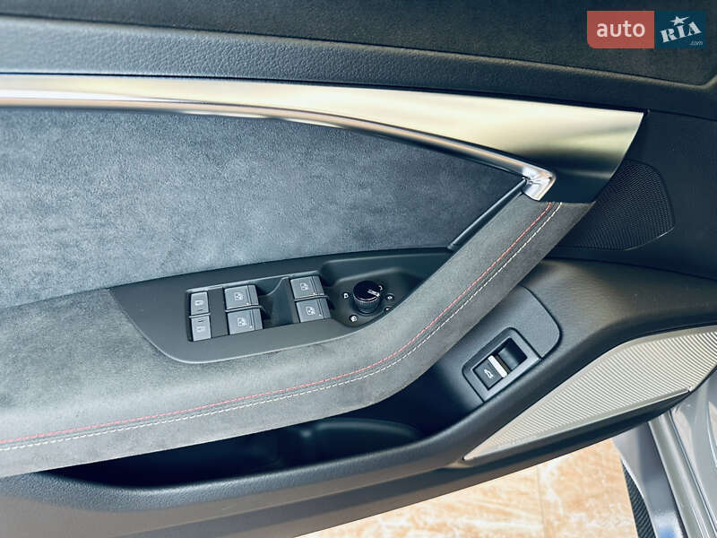 Универсал Audi RS6 2024 в Киеве