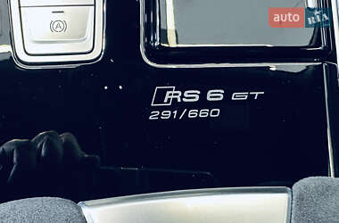 Универсал Audi RS6 2024 в 