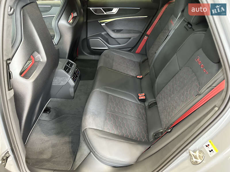 Универсал Audi RS6 2024 в Киеве